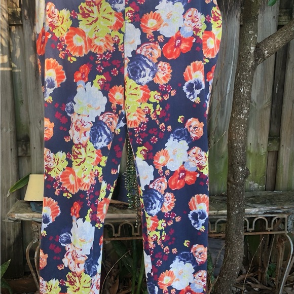 Faded. Glory Jean pull up - Picture 2 of 6